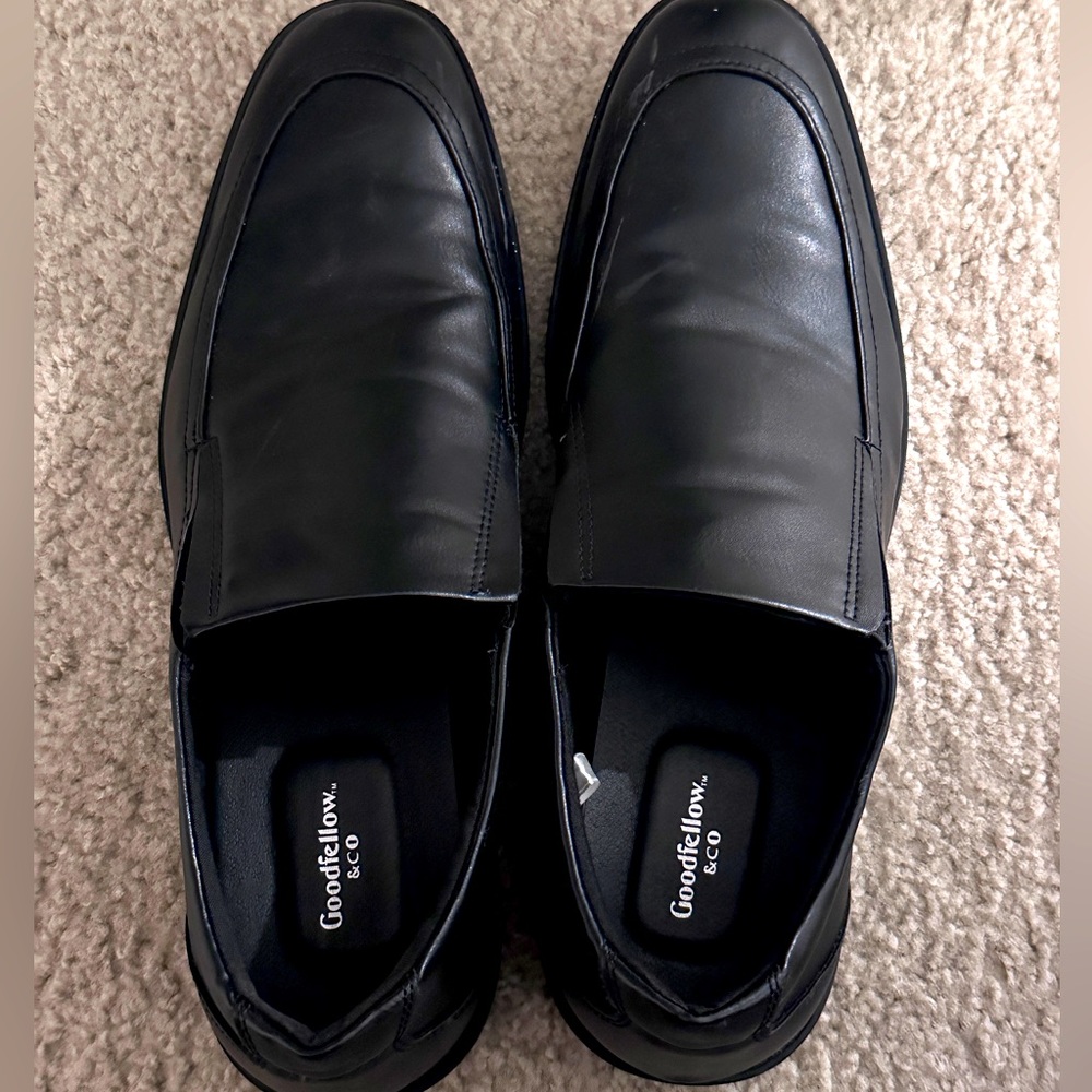 Men’s dress shoes size 10